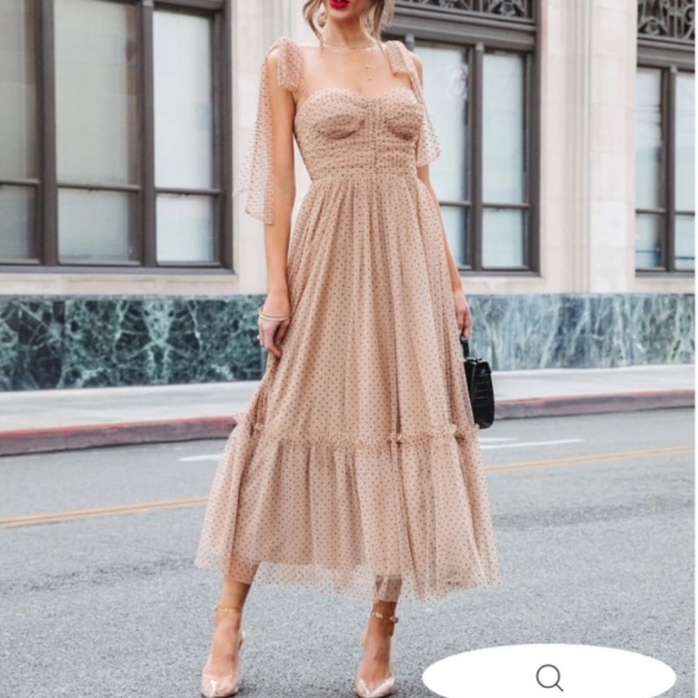 *NEVER WORN* dress